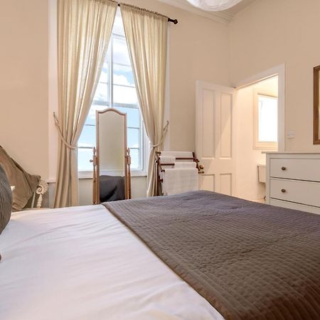 Mansefield House Guest House อาร์โรคาร์ ภายนอก รูปภาพ