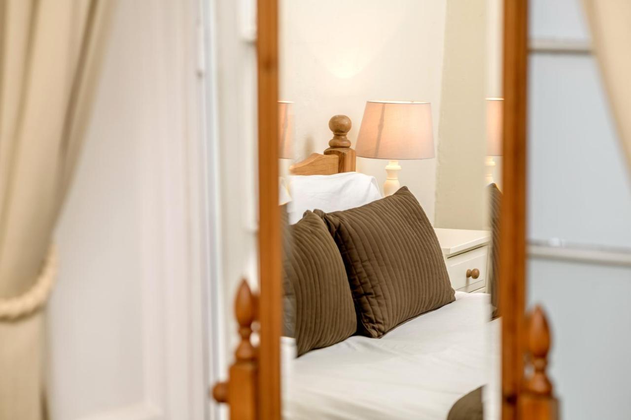 Mansefield House Guest House อาร์โรคาร์ ภายนอก รูปภาพ
